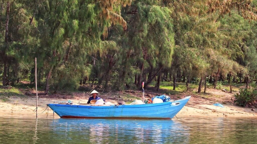 River view, Ben Tre Tour.