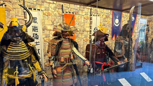 Costumes at the Worldwide Arms Museum