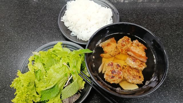 Bowl of bun cha noodles with pork